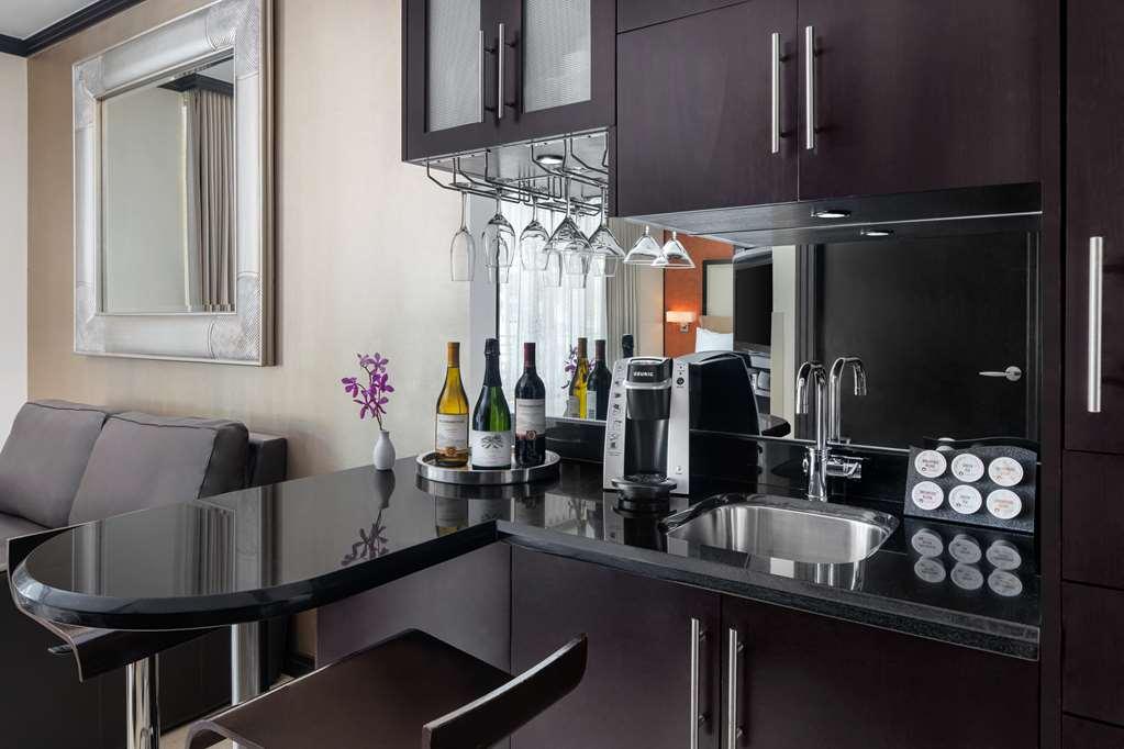 Apartahotel Private At Z Ocean Miami Beach
